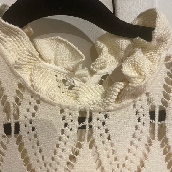 Elegant Cream Dress - Picture 5 of 14